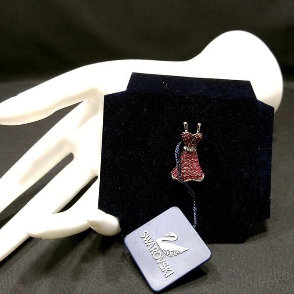 Swarovski Red Dress Brooch – Crystal Rhinestone Pin, Women’s Heart Health 2003 - Picture 4 of 9